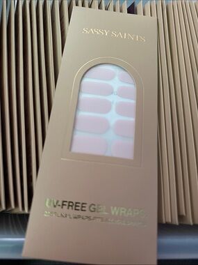 New sassy saints gel nail wraps Nonsmoking pet free home.  Soft tulle